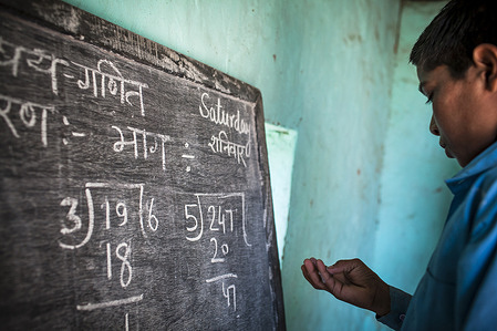 India. Alwar. A class room scene from Bidarka colony school. © Florian Lang