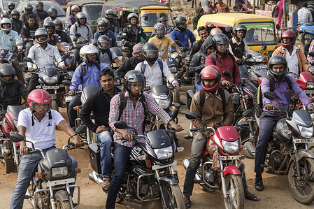 India. Odisha. Bhubaneswar. Traffic. © Florian Lang